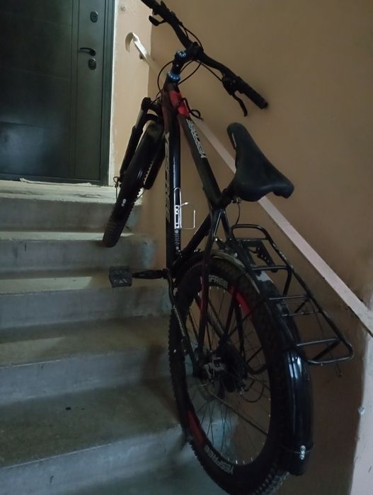 Спортивный велосипед