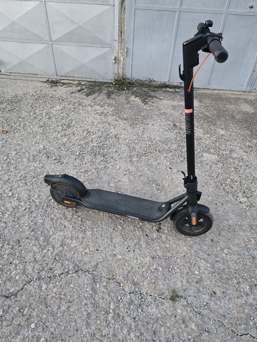 Електрическа тротинетка ninebot f2 plus