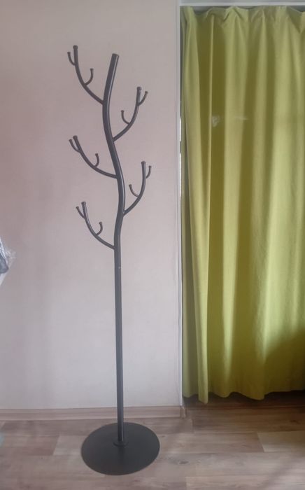 Вешалка напольная.  Вешалка .