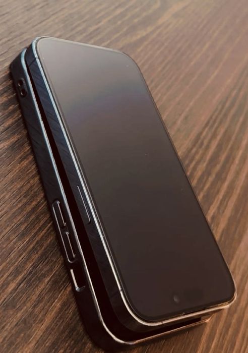 Vând Iphone 14 Pro impecabil