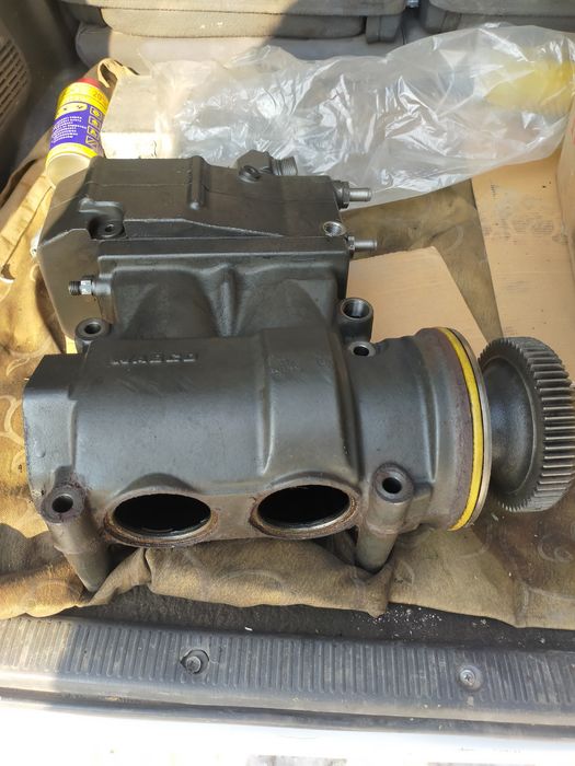 Продам компрессор от ДАФ 105