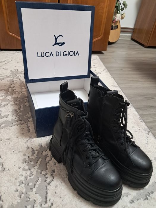 Vând ghete Luca Di Gioia