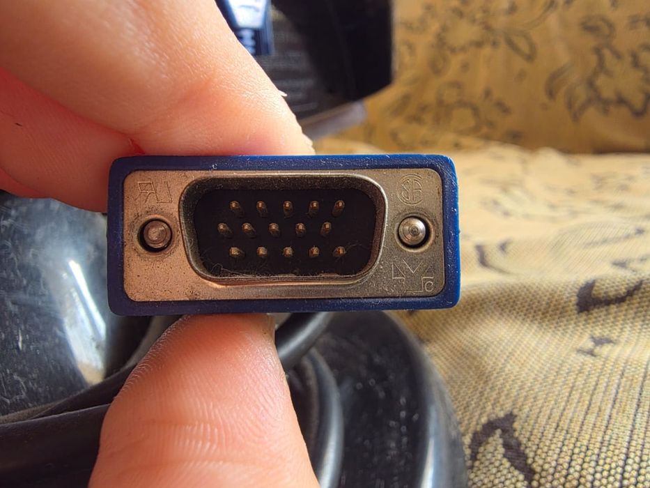 Монитор LG 2010 года, почти даром