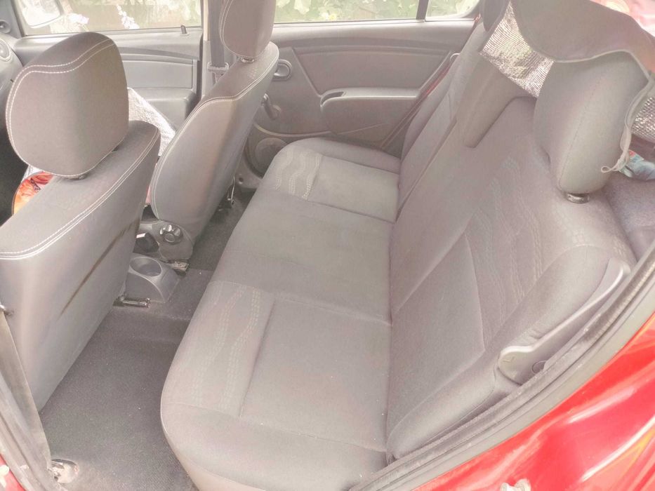 Dacia Sandero Stepway – An 2011 | 1.5 dCi | 90 CP