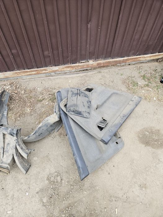 Продам ваз 2110 по запчастям