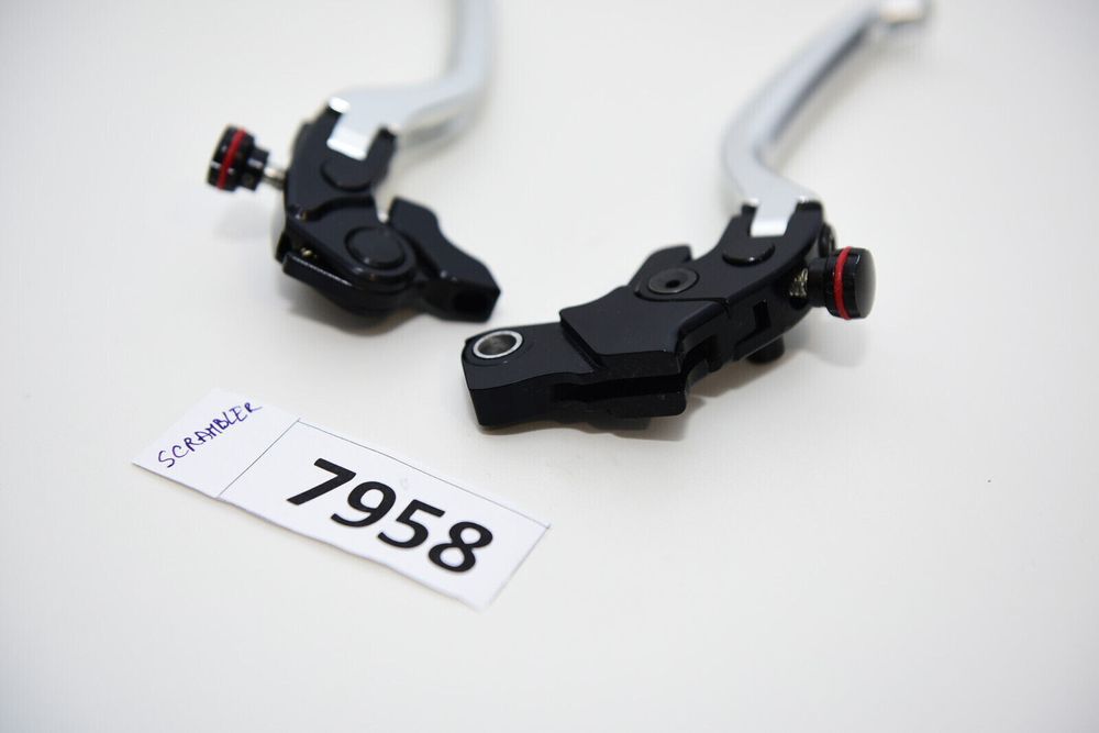 Ducati Scrambler 800 / Monster 821 Genuine Rizoma Manete pliabile