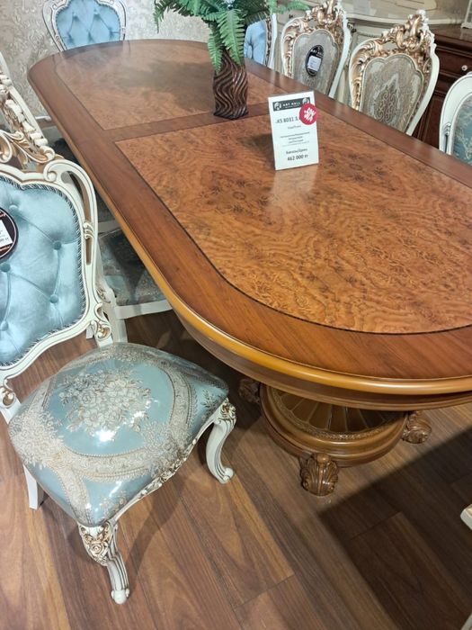 Продаю стол за 230000