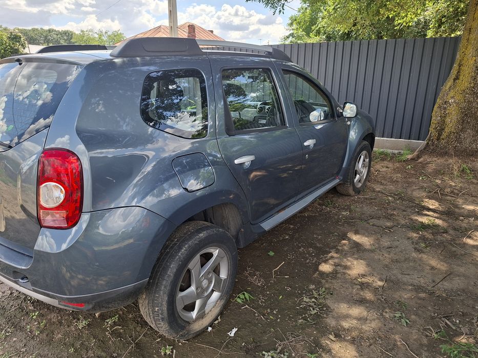 Dezmembrez Dacia Duster 1.5