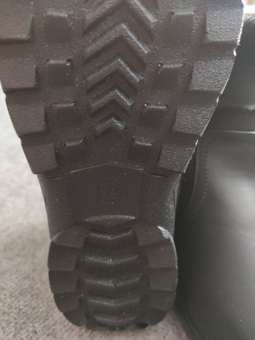 Нови дамски боти 39 номер