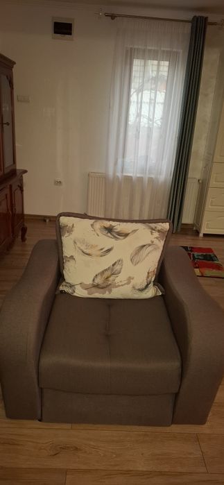 Set canapea extensibilă + 2 fotolii