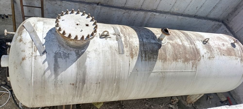 Цистерна от газ....