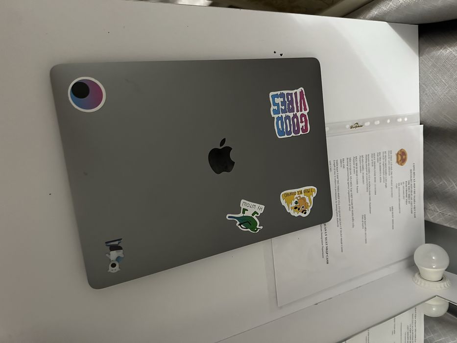 продам macbook air m1