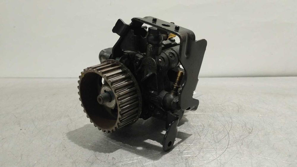 Pompa injectie Nissan Qashqai  1.5 DCI cod  167000938R