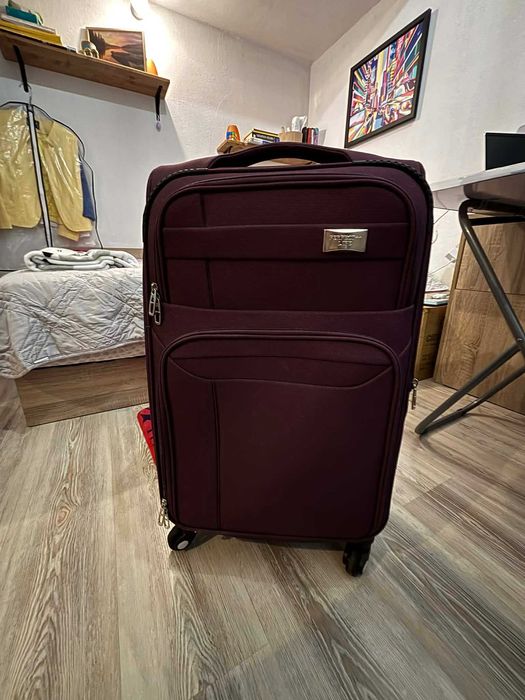 Куфар ( среден размер)