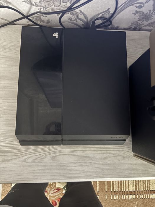 Продается пс 4 fat