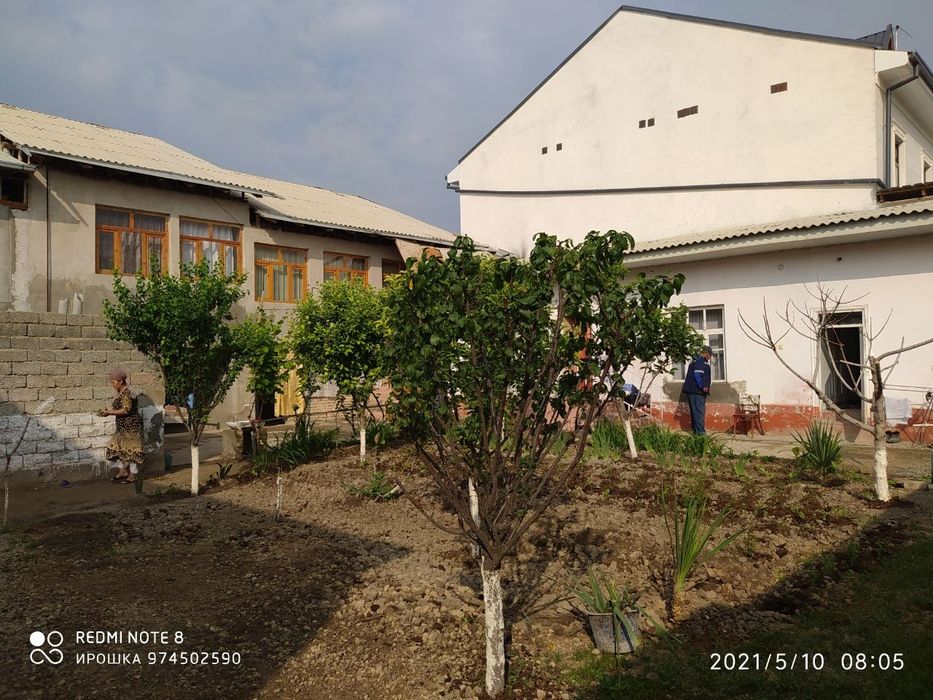 Уй сотилади кадастри бор,янги махалла асфалт килинган свет,газ,сув бор