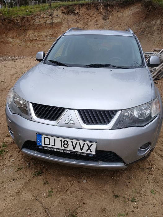 Vind Mitsubishi  Qulender An fab 2008 Amotor 2000 cm Geamuri electrice  ac  4x4.