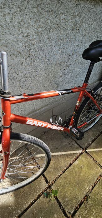 Vând bicicleta Gary Fisher