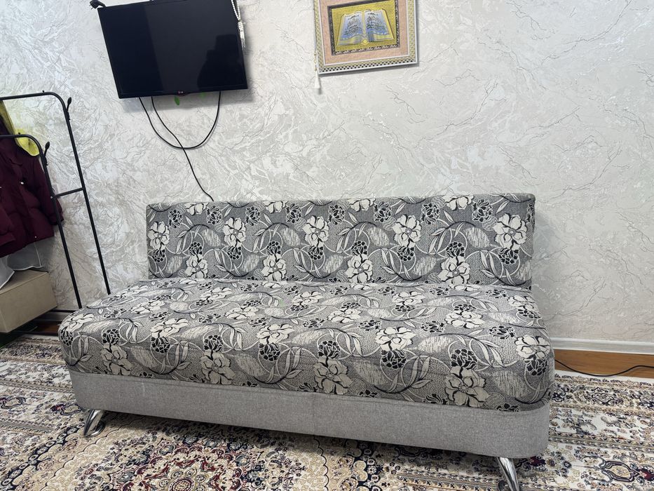Тақтай диван буу продам