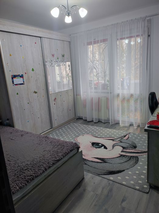 Vand apartament 2 camere