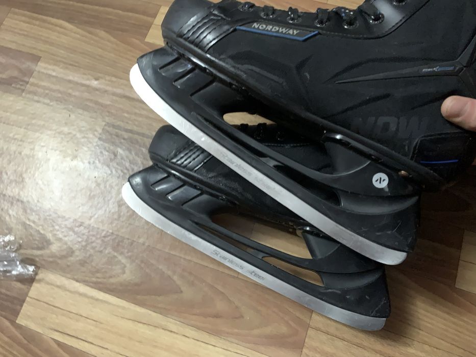 Продам  коньки nordway