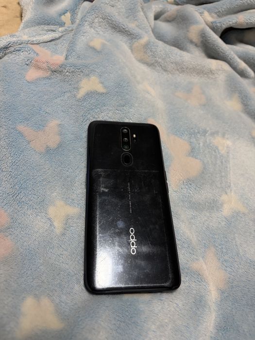 Продам телефон OPPO A5