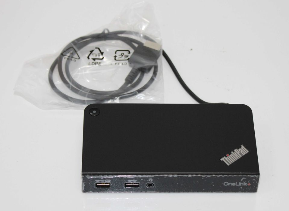 Докинг станция ThinkPad OneLink+ Dock 40A4 Docking Station чисто нова