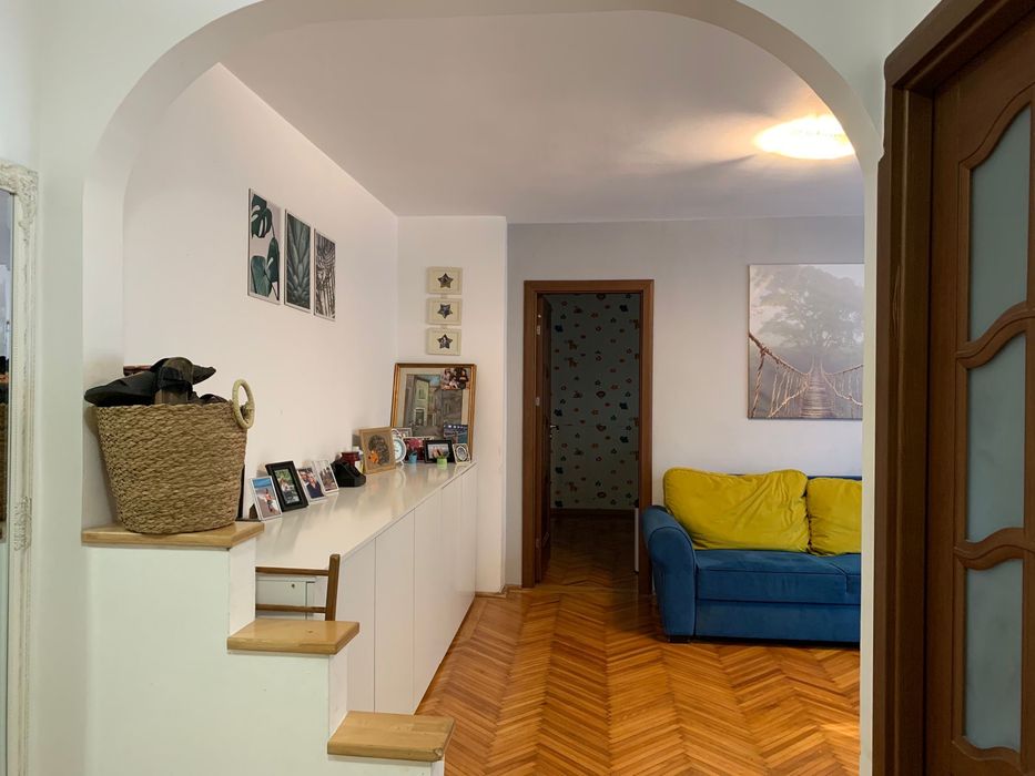 Apartament 2 camere!!! Zonă centrală