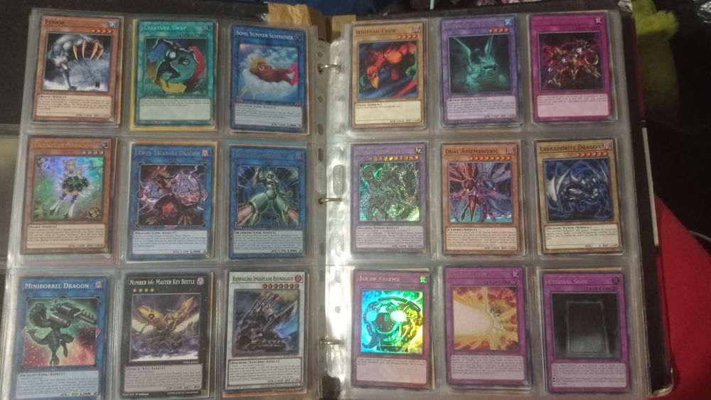 Yu-Gi-Oh cards, Югио карти