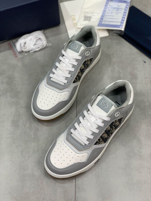 Adidasi Dior