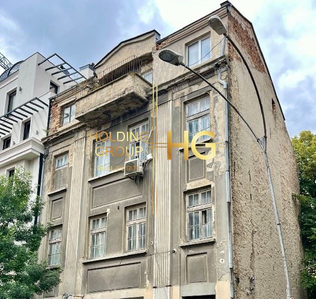 Етаж от къща в Варна-Гръцка махала площ 130 цена 220000
