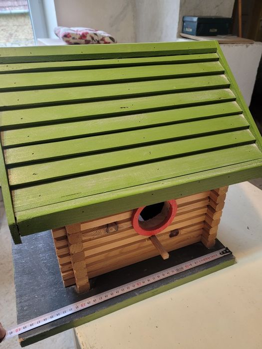 Vand casuta pasarele