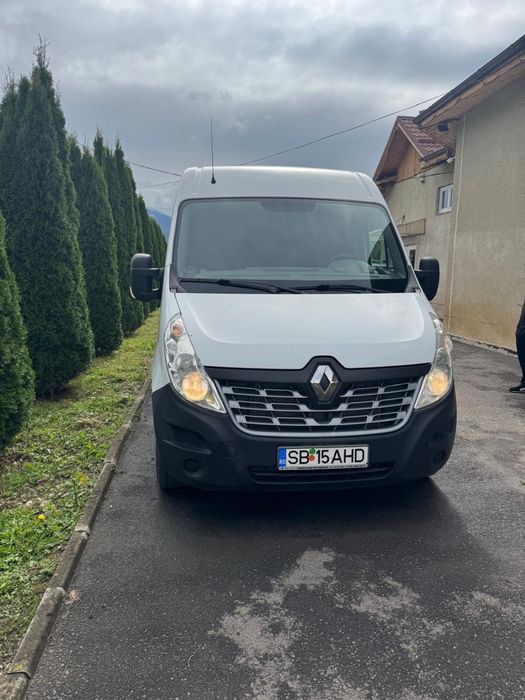 Vând Renault Master îngrijit !!