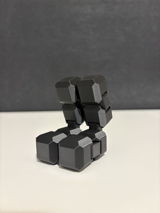 Infinity cube 3d