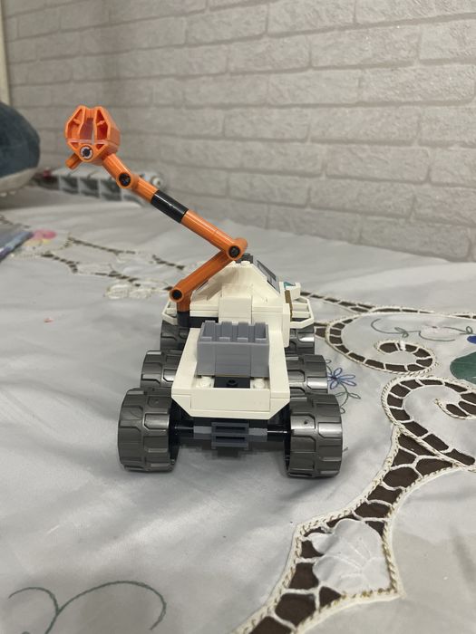 Лего,машинка,собранная