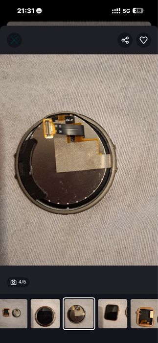 Display watch doua modele diferite