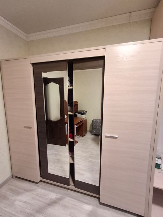 Спальный гарнитур