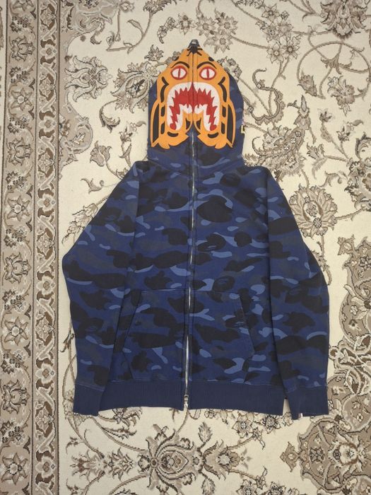 Продам Bape tiger blue camo L сайз