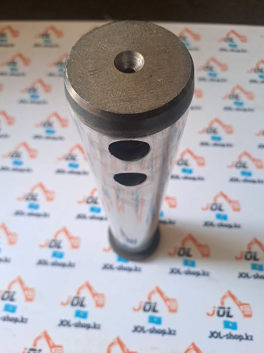 Палец на экскаватор