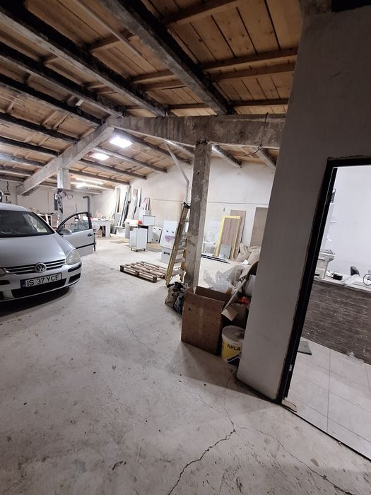 Inchiriez spatiu/hala