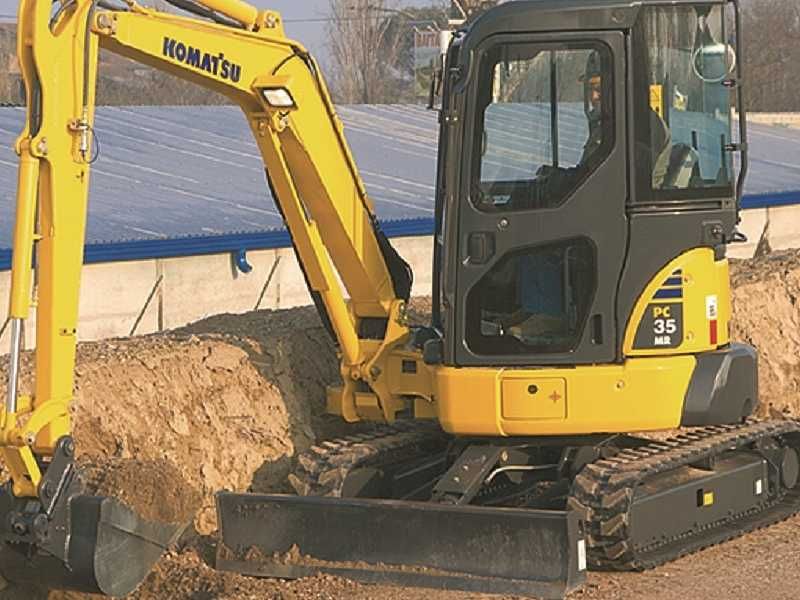 Услуги Мини-экскаватора. Мини экскаватор KOMATSU блоха Малютка