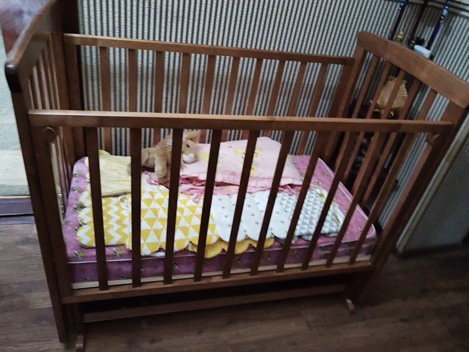 Кроватка детская