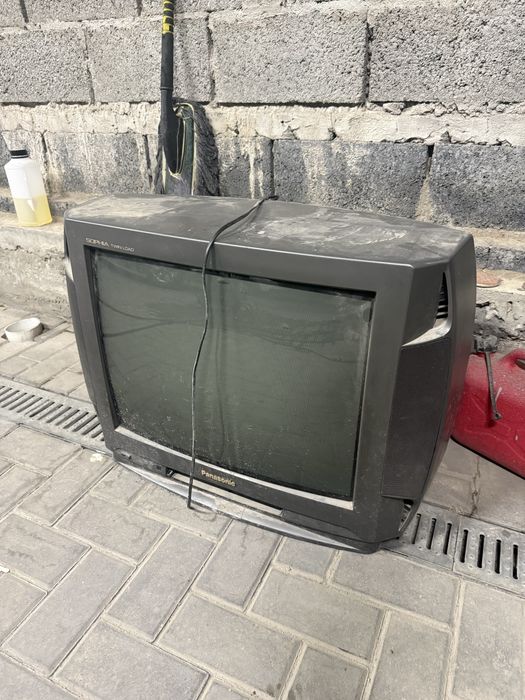 Телевизор Panasonic рабочий
