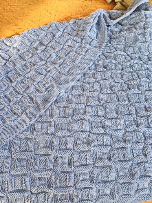 Плетени памучно бебешко одеяло