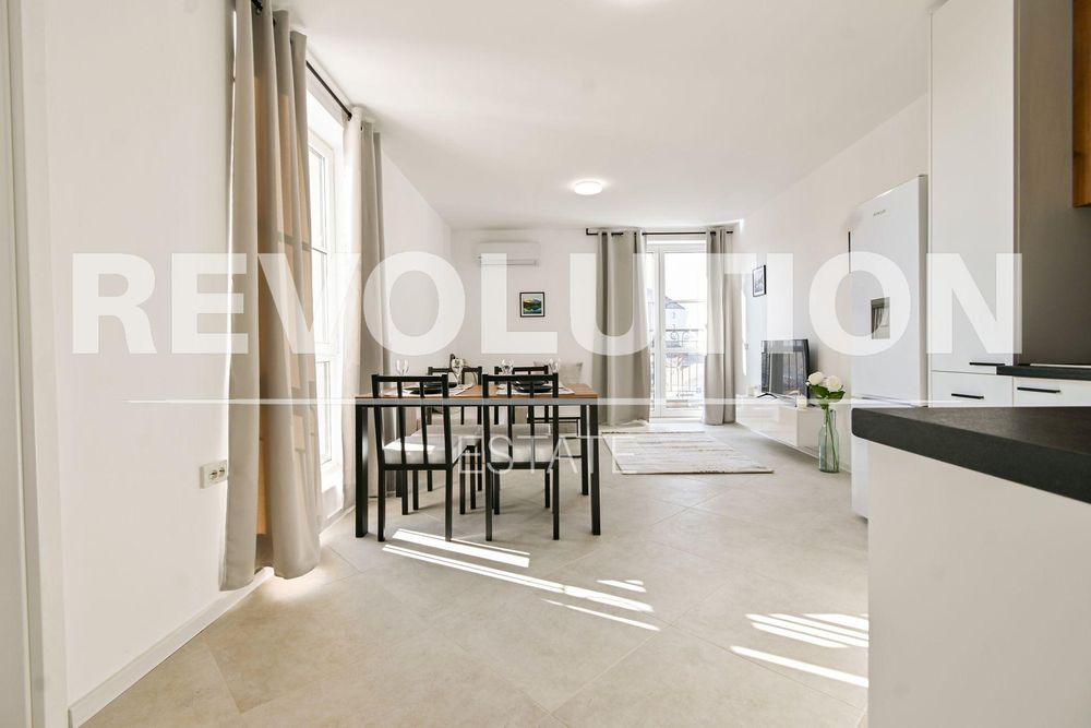 Продава се Двустаен апартамент в София, Надежда 2 - 62 кв.м за 1769 €/кв.м - Снимка #2