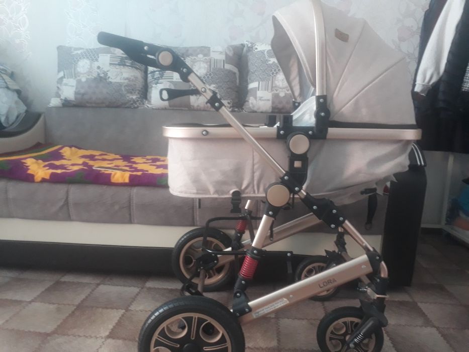 Продам коляску-трансформер