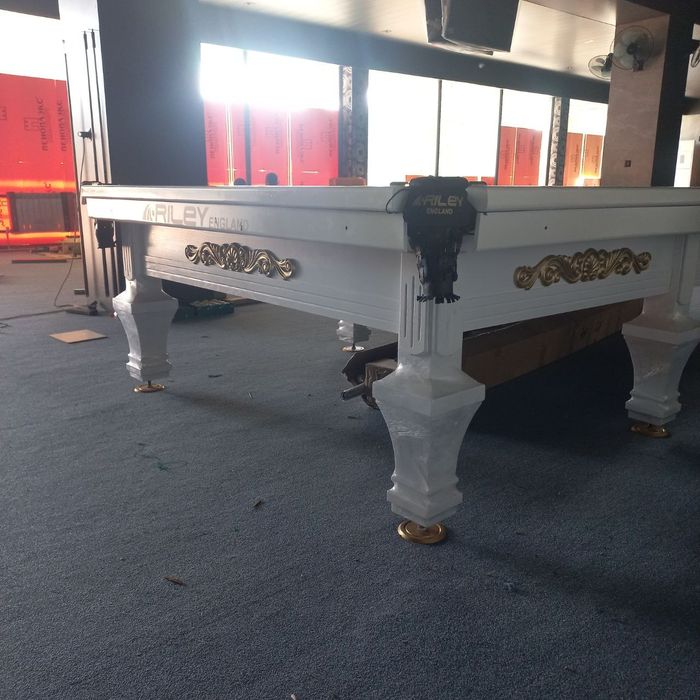 Billardni stol england