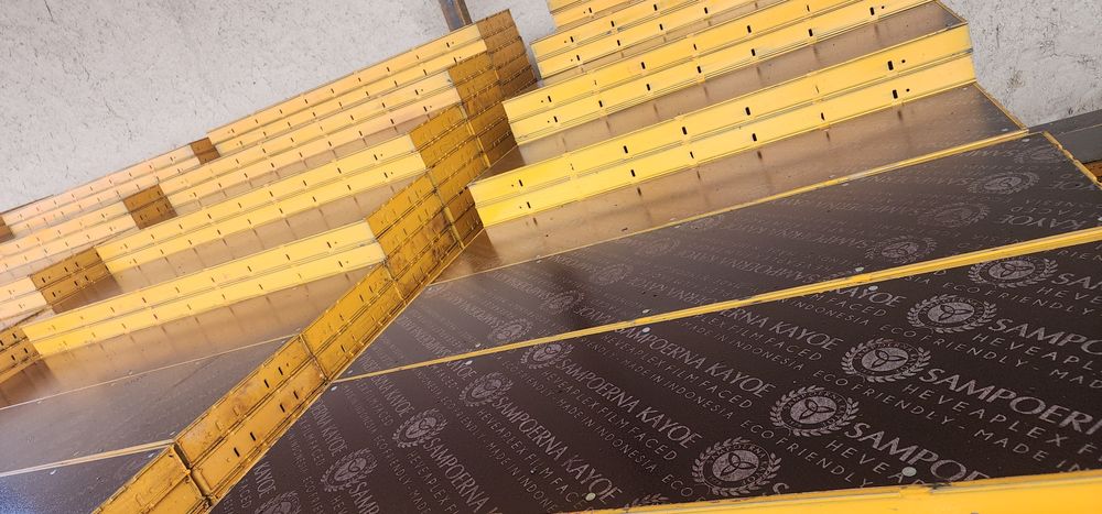 Apalofka  lesa stoyka