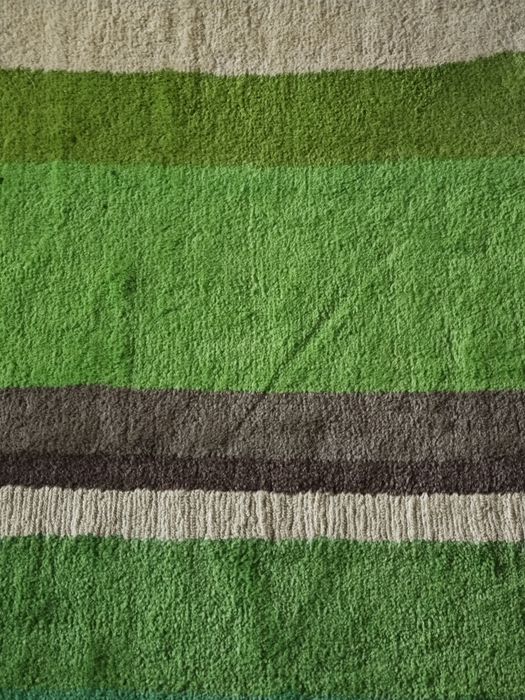 Килим, вълнен ръчно тъкан