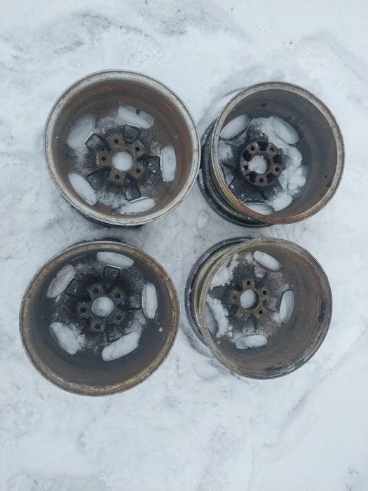 Диски R15 оригинал. На Мерседес.